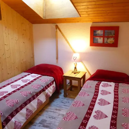 Apartment Duplex Montagnard 6 Pers Avec Piscine Et Loggia, Areches - Fr-1-342-327 *